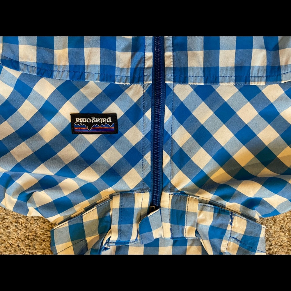 PATAGONIA Blue & White Light Jacket Size 3T